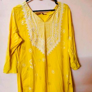 Yellow Avaasa Anarkali...