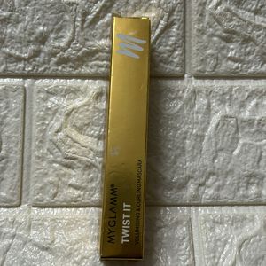 Myglamm Twist It Mascara