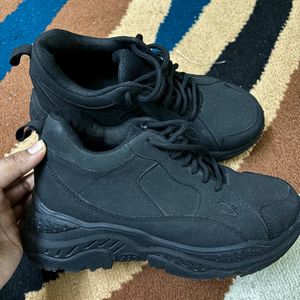 Black Sneakers