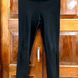 Skinny Black Pant For Women,Size 28