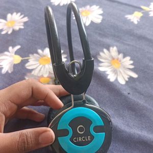 Circle Headphones Used