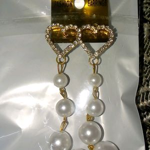 Lilydaze Pearl Stud Chain Earring