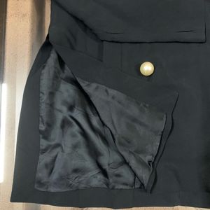 *Rare Piece* Zara Pearl Button Blazer