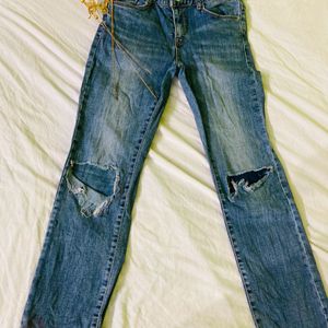 Trendy Bottom Flared Jeans