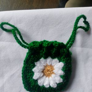 Cute Little EarPod/Coin Crochet Pouch