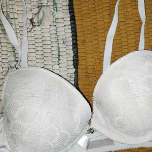 ❤️Combo Of 2 Pure White 🤍 Push-up Bra "Women I 34