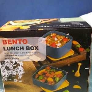 Bento Lunch Box With 1 Spoon