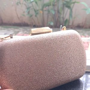 New Party Clutch From Abroad, With Tag, Gold