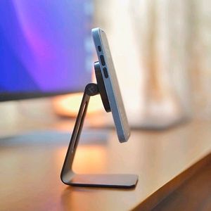 Spigen Magnetic OneTap Mobile Stand