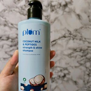 Coconut Milk & Peptides Strength & Shine Shampoo