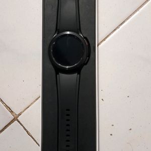 Samsung Galaxy Watch 4