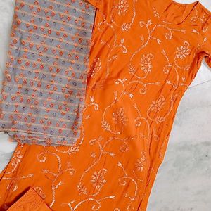 Kurta Set With Printed Dupatta