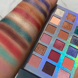 Beauty Glazed Mysterious Eyeshadow Palette