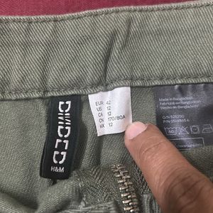 H&M - Short Olive Green Skirt