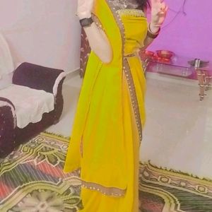 💛Yellow Saree 💛