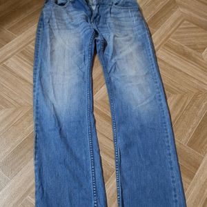 Lee Brand Jeans With Good Condition