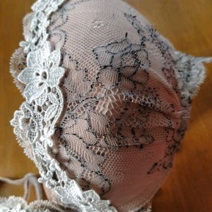 Mesh Design Bra