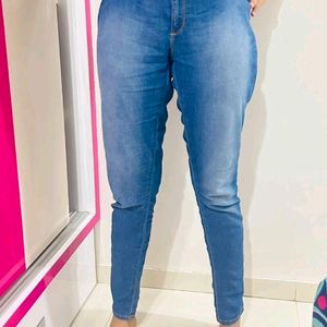 WOMEN GAP JEANS