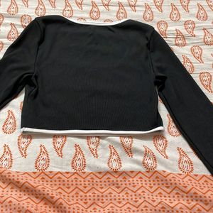 Urbanic Black Full Sleeve Crop Top