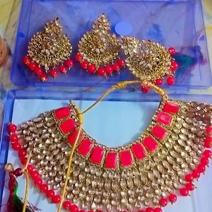 Necklace Set