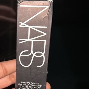 NARS  Light Reflecting Advanced Skincare