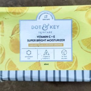 Dot And Key Vitamin C + E Super Bright Moisturizer