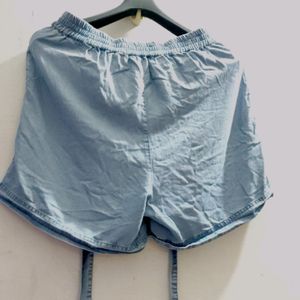 Blue Short For girls And Women's.. Size issue