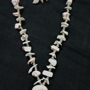 Shell Necklace With Bangle Combo