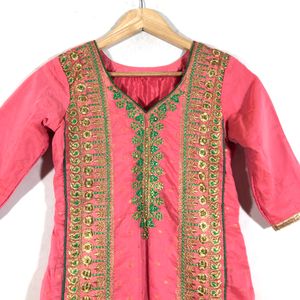 Pink Embroided Kurta & Dupatta(Women’s)