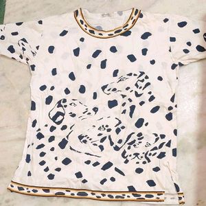 Off White Dog Printed T-shirt For Girl 38 Bust