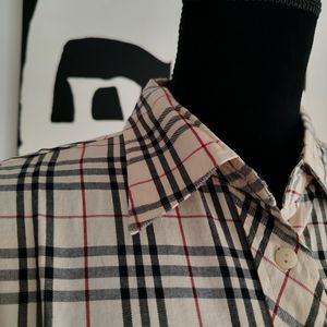 Burberry Nova Check Sleeveless Button Down Shirt