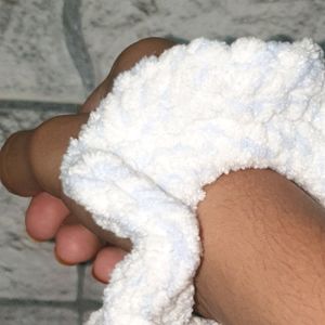 Crochet Velvet Scrunchie