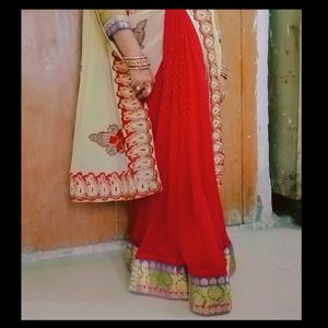 Beautiful Heavy Party Or Wedding Wear Saree