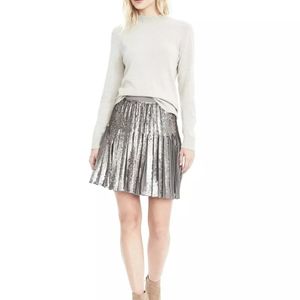 Banana Republic Sequins Skirt (waist:30-32)