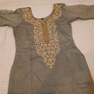 Kurti Set