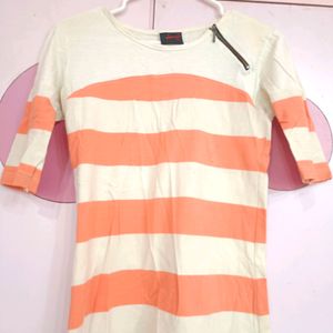 Girls/Women Medium Top