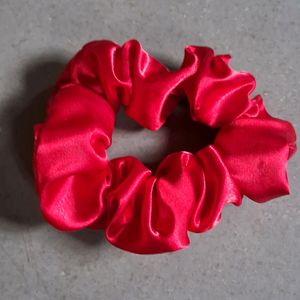 😍 🤩 👌 ❣️ Hand Made Satin Scrunchies 😍 💖 💕