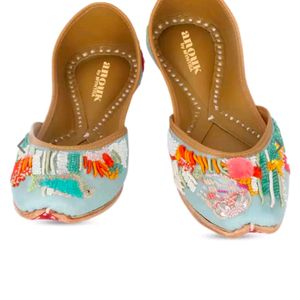 Anouk By Myntra Jutti For Women