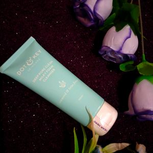 Dot & Key Pore Clean Foam Facewash Cleanser