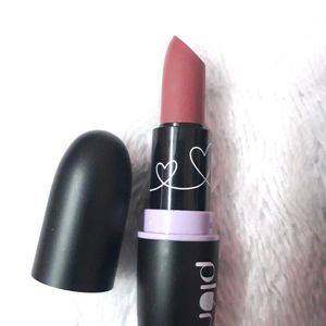 Plum 132 Jollywood (Brown Nude Lipstick)