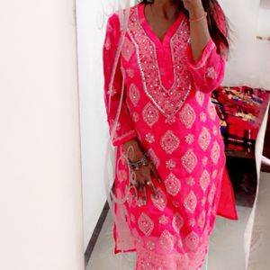 Chikankari Kurti With Inner