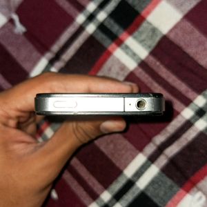 iPhone 4Working Condition With Charger