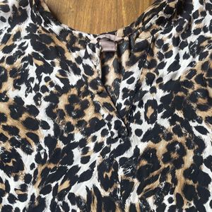 Leopard Print Long Shirt/Top