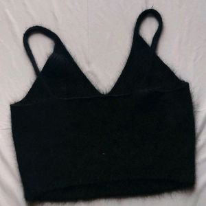 Black Sleeveless Crop Top