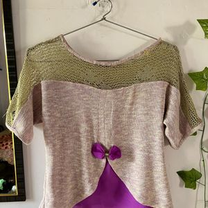 Golden Neckline Knitted Top