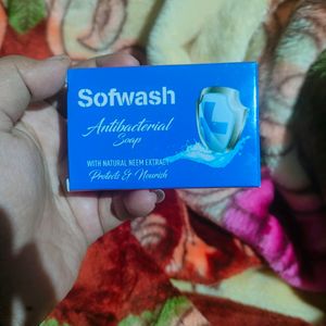 Modicare Sofwash Antibacterial Soap