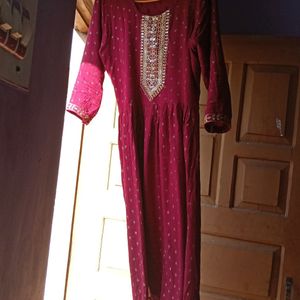 Naira Kurti Set