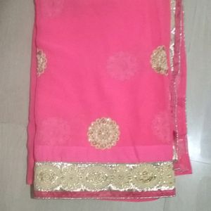 Rani Colour beautiful golden boarder with Stone Wo