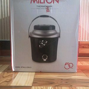 New Milton Thermoware Insulated Water Jug