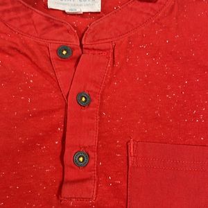 Red T-shirt With White Texture